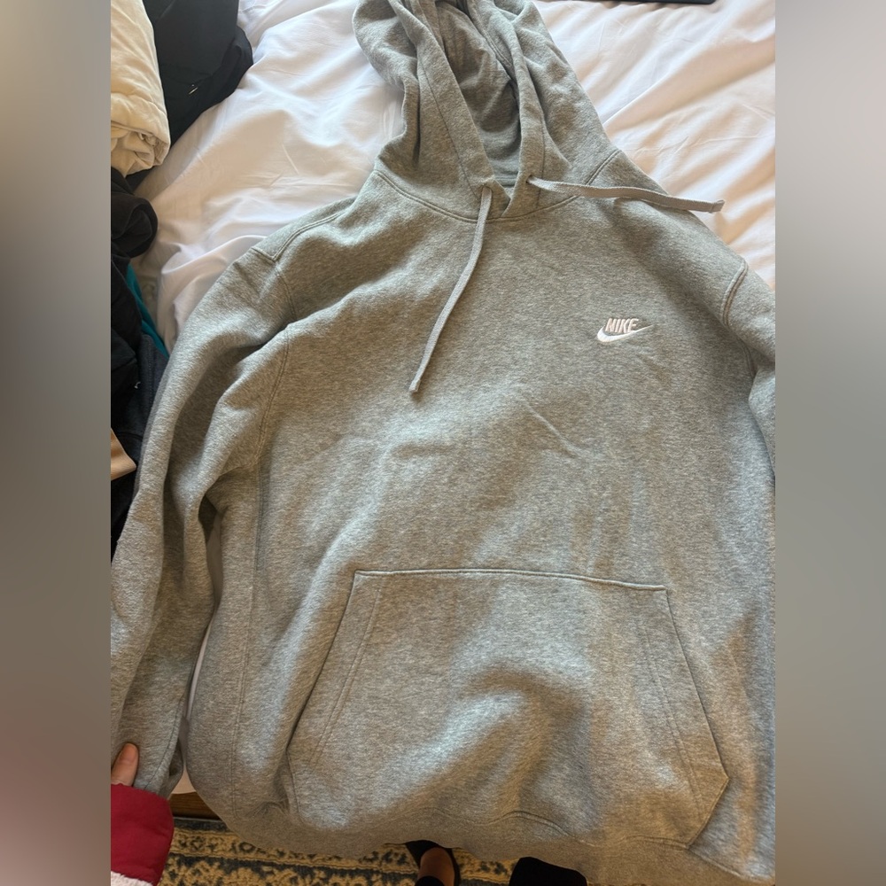 Nike Men's Gray Hoodie